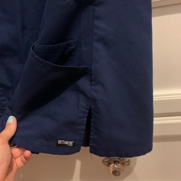 2 Greys Anatomy Scrub Tops - Picture 5 of 5